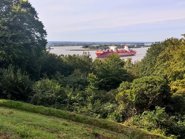202309250-12 - Bismarcksteinpark in Blankenese, Hamburg, Deutschland