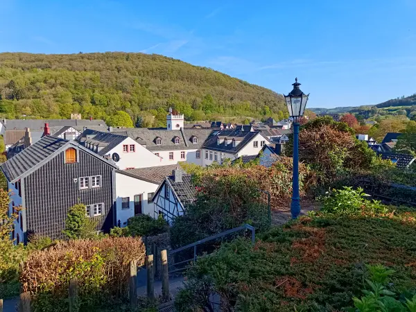 202604240-30 - Blick auf Bad Münstereifel, Eifel, Nordrhein-Westfalen, Deutschland