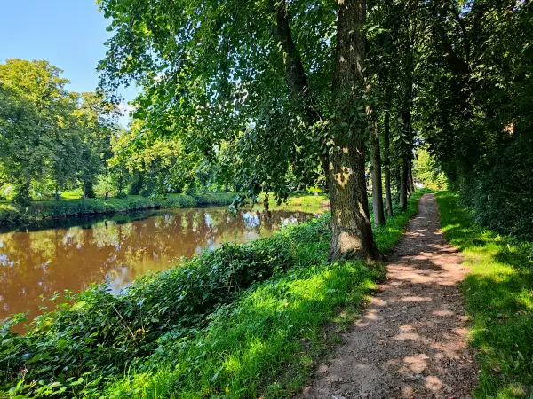 202308220-31 - Burggraben in Stade, Niedersachsen, Deutschland