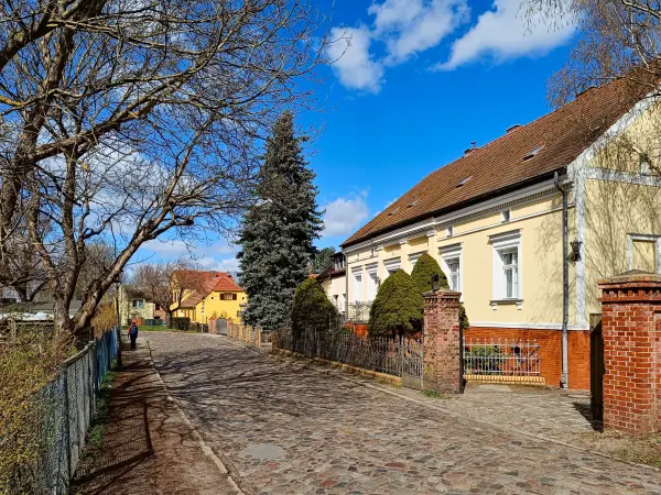 202604060-30 - Dorfhäuser in Alt-Lübars, Berlin, Deutschland