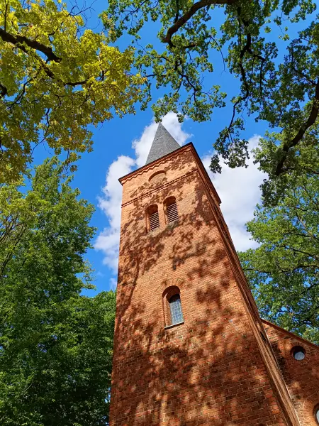 202608110-01 - Dorfkirche Schönow, Barnimer Land, Brandenburg, Deutschland