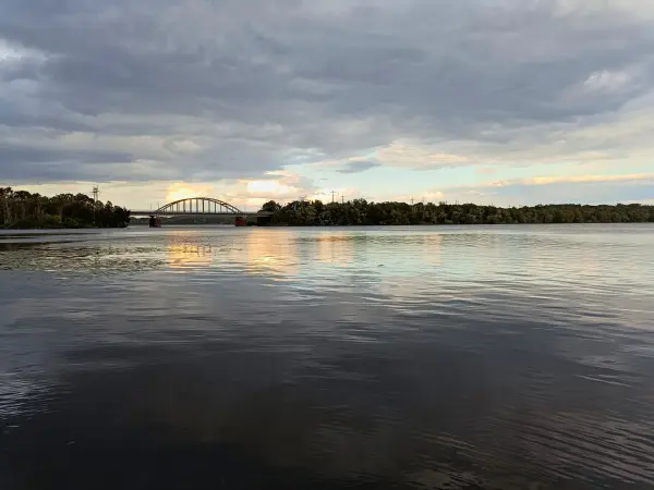 202507300-27 - Eisenbahnbrücke am Templiner See, Potsdam, Brandenburg, Deutschland