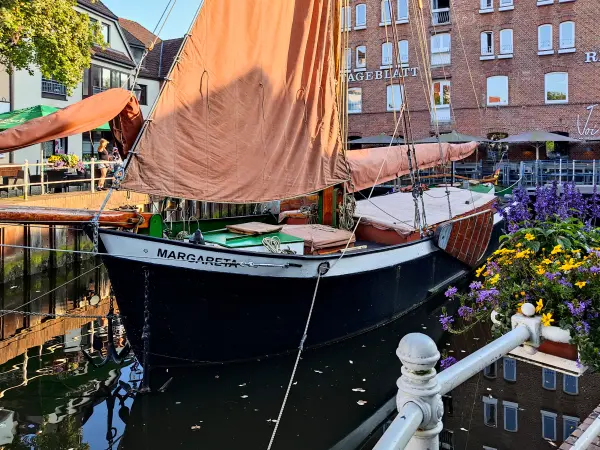 202308201-11 - Ewer »Margareta« in Buxtehude, Niedersachsen, Deutschland
