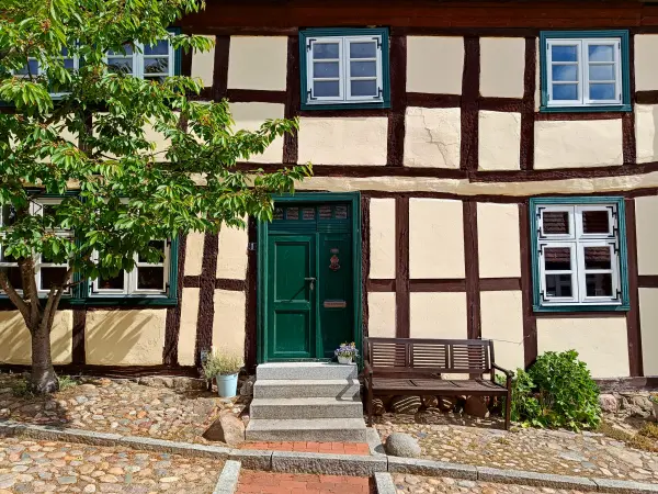 202605280-05 - Fachwerkhaus in Sternberg, Mecklenburgische Seenplatte, Mecklenburg-Vorpommern, Deutschland