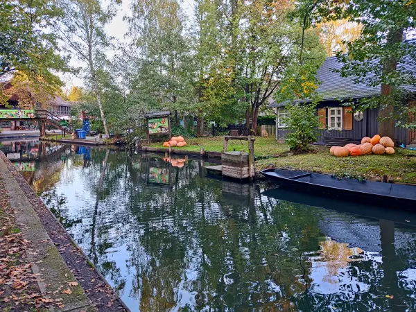 202310230-41 - Hafen in Lehde, Spreewald, Brandenburg, Deutschland