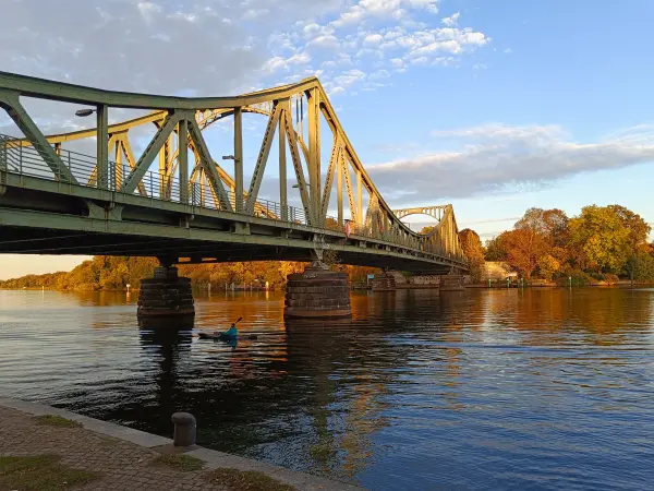 202610161-01 - Havel an der Glienicker Brücke, Potsdam, Brandenburg, Deutschland