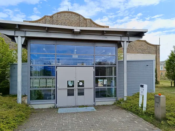 202404240-20 - Industrie- und Filmmuseum in Wolfen, Anhalt-Dessau-Wittenberg, Sachsen-Anhalt, Deutschland