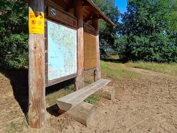 202508200-18 - Informationstafel im Müritz-Nationalpark, Mecklenburgische Seenplatte, Mecklenburg-Vorpommern, Deutschland