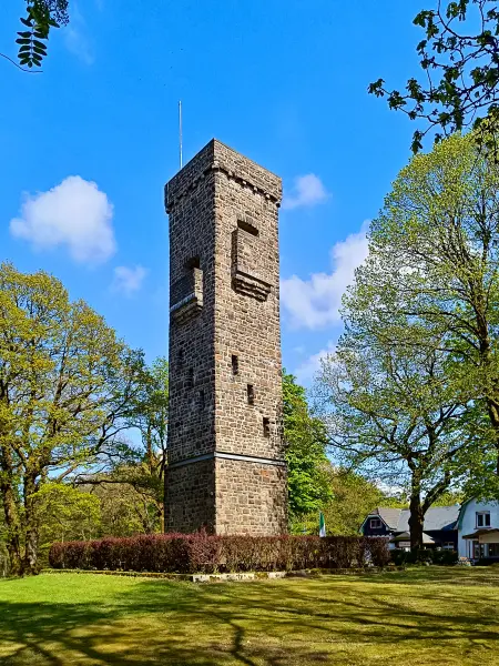 202604210-15 - Kaiser-Friedrich-Turm im Stadtwald Hagen, Ruhrgebiet, Nordrhein-Westfalen, Deutschland