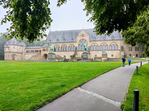202308170-16 - Kaiserpfalz in Goslar, Harz, Niedersachsen, Deutschland