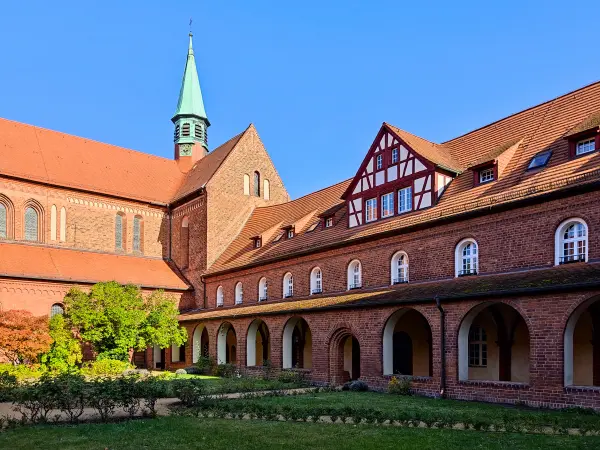202310250-06 - Kloster Lehnin, Fläming, Brandenburg, Deutschland