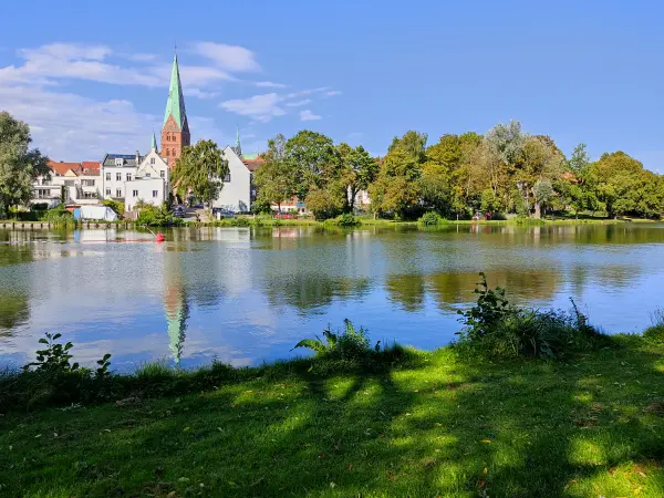 202309210-14 - Krähenteich in Lübeck, Lübecker Bucht, Schleswig-Holstein, Deutschland