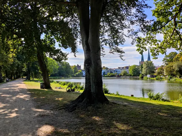 202309210-15 - Krähenteich in Lübeck, Lübecker Bucht, Schleswig-Holstein, Deutschland