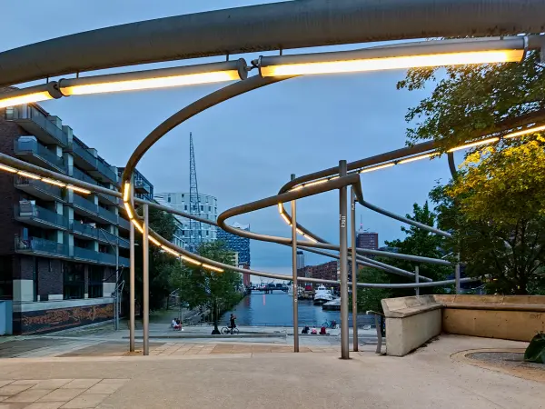 202308231-39 - Magellan-Terrassen in der HafenCity, Hamburg, Deutschland