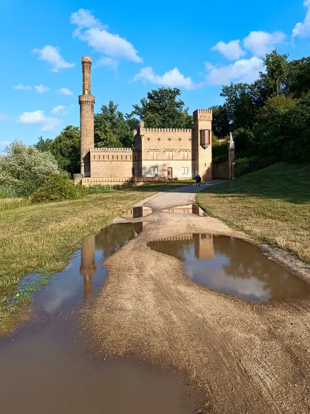 202507150-19 - Maschinenhaus im Park Babelsberg, Potsdam, Brandenburg, Deutschland