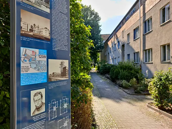 202310080-30 - Mehrfamilienhäuser in Siemensstadt, Berlin, Deutschland