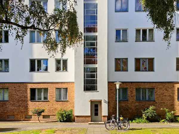 202310080-33 - Mehrfamilienhäuser in Siemensstadt, Berlin, Deutschland