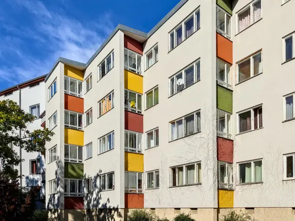 202310080-38 - Mehrfamilienhäuser in Siemensstadt, Berlin, Deutschland