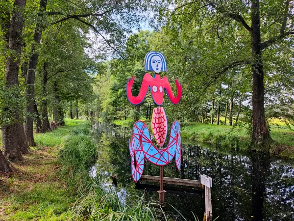 202310060-09 - Melusine an der Radduscher Kahnfahrt bei Raddusch, Spreewald, Brandenburg, Deutschand