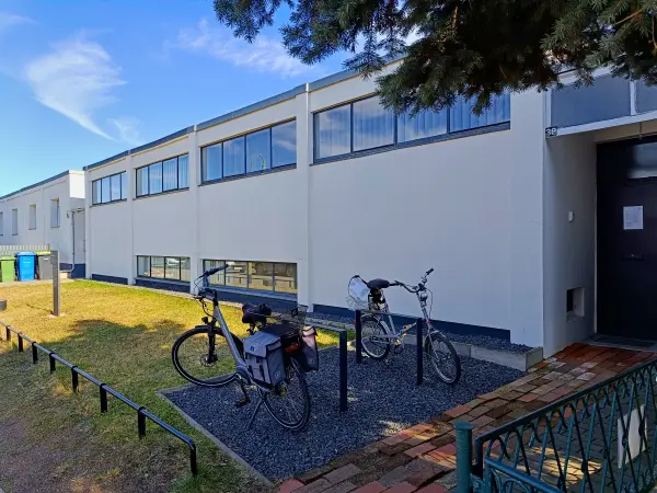 202603030-06 - Moses-Mendelssohn-Zentrum in Dessau-Törten, Anhalt-Dessau-Wittenberg, Sachsen-Anhalt, Deutschland