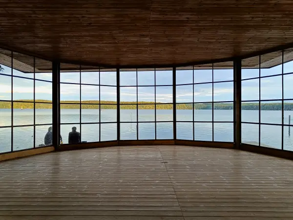 202507300-31 - Musikpavillon am Templiner See, Potsdam, Brandenburg, Deutschland