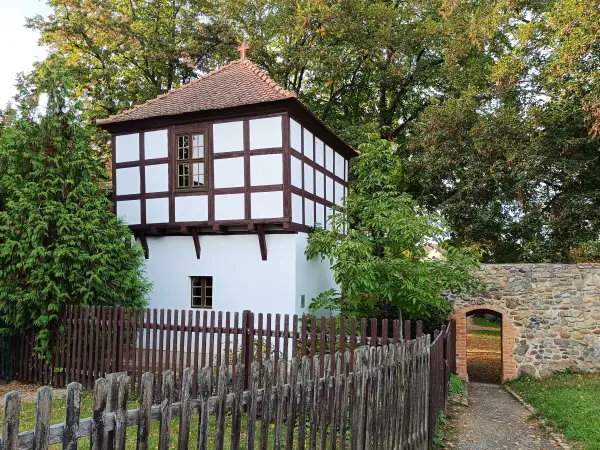 202610140-26 - Napoleonhäuschen in Luckau, Brandenburg, Deutschland