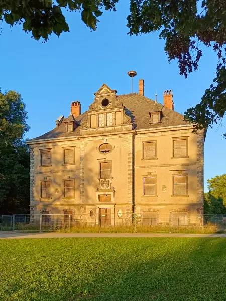 202608080-24 - Neues Schloss in Baruth, Fläming, Brandenburg, Deutschland