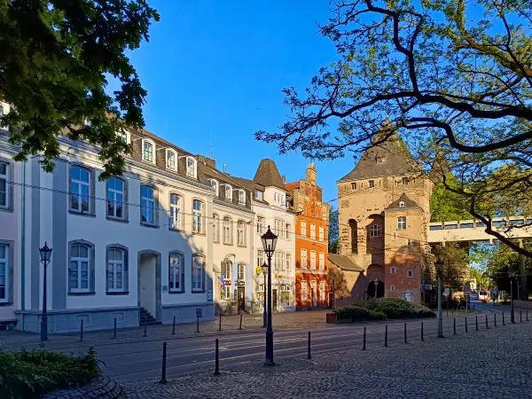 202604231-31 - Obertor in Neuss, Niederrhein, Nordrhein-Westfalen, Deutschland