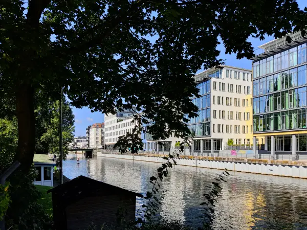 202308200-39 - Osterbekkanal in Winterhude, Hamburg, Deutschland