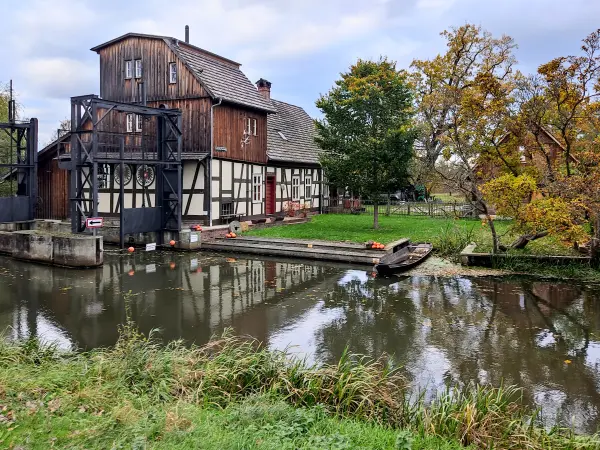 202311040-42 - Radduscher Buschmühle bei Raddusch, Spreewald, Brandenburg, Deutschland