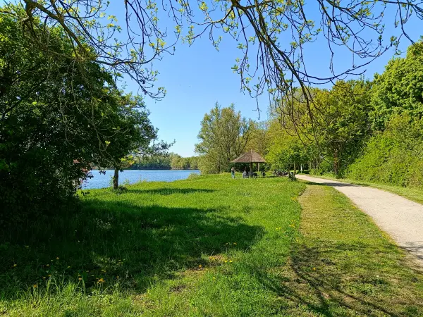 202604250-28 - Rastplatz am Nordsee bei Xanten, Niederrhein, Nordrhein-Westfalen, Deutschland