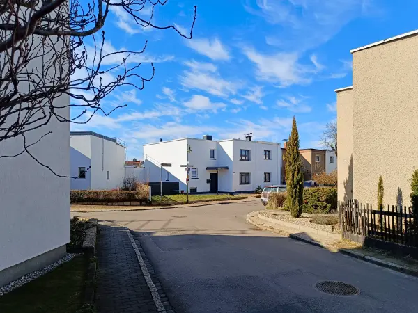 202603030-07 - Reihenhäuser in Dessau-Törten, Anhalt-Dessau-Wittenberg, Sachsen-Anhalt, Deutschland