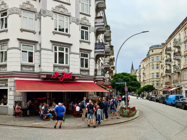 202308231-16 - Restaurant im Portugiesenviertel, Hamburg, Deutschland