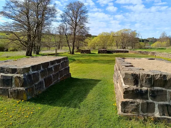 202604270-37 - Römisches Kleinkastell im Archäologischen Landschaftspark bei Nettersheim, Eifel, Nordrhein-Westfalen, Deutschland