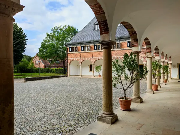 202309230-40 - Schloss Reinbek, Herzogtum Lauenburg und Stormarn, Schleswig-Holstein, Deutschland