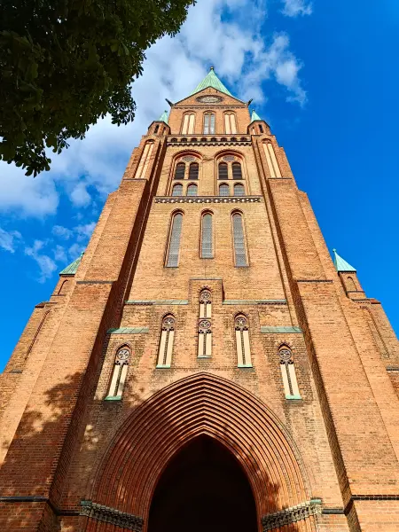 202507030-62 - Schweriner Dom in Schwerin, Mecklenburgische Seenplatte, Mecklenburg-Vorpommern, Deutschland