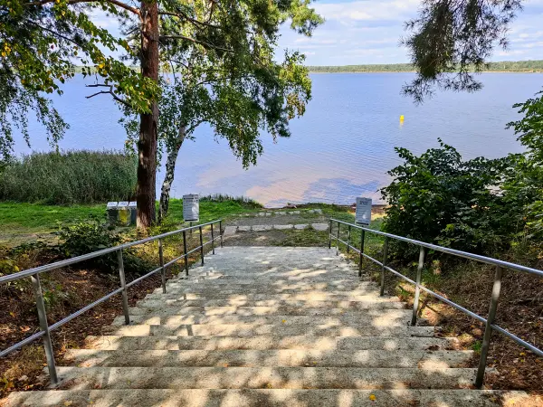 202309150-16 - Senftenberger See bei Großkoschen, Lausitz, Brandenburg, Deutschland