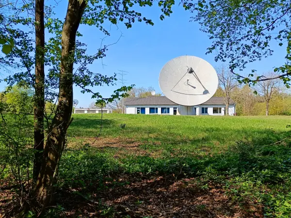 202604240-18 - Sonnenspiegel bei Eschweiler, Eifel, Nordrhein-Westfalen, Deutschland