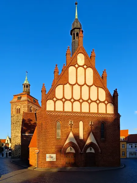 202508180-32 - St. Johannis und Marktturm in Luckenwalde, Fläming, Brandenburg, Deutschland