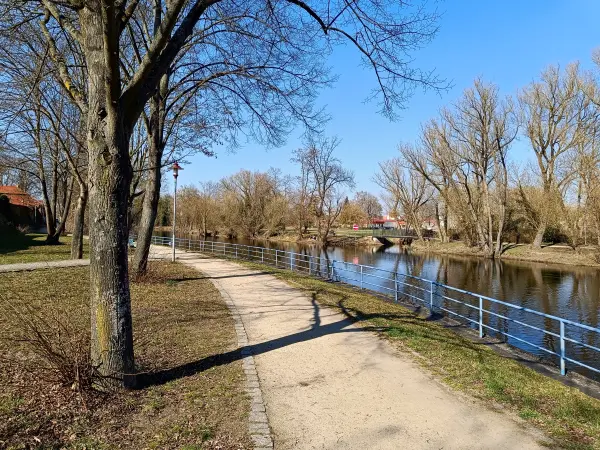 202603230-09 - Stadtkanal in Rathenow, Havelland, Brandenburg, Deutschland