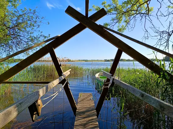 202605270-42 - Steg am Dobbertiner See, Mecklenburgische Seenplatte, Mecklenburg-Vorpommern, Deutschland