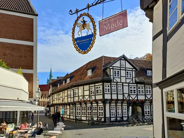 202210040-23 - Stiftsherrenhäuser in Braunschweig, Niedersachsen, Deutschland