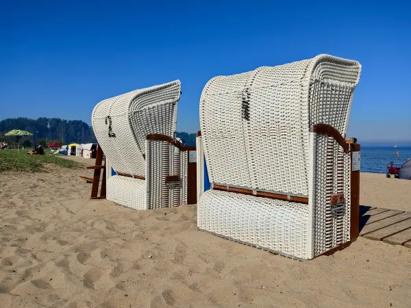 202309060-01 - Strandkörbe an der Wismarer Bucht bei Zierow, Mecklenburgische Ostseeküste, Mecklenburg-Vorpommern, Deutschland