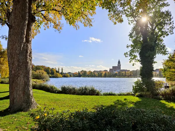 202310300-06 - Tiefwarensee bei Waren, Mecklenburgische Seenplatte, Mecklenburg-Vorpommern, Deutschland