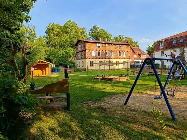 202506030-37 - Waschhaus in Neustrelitz, Mecklenburgische Seenplatte, Mecklenburg-Vorpommern, Deutschland
