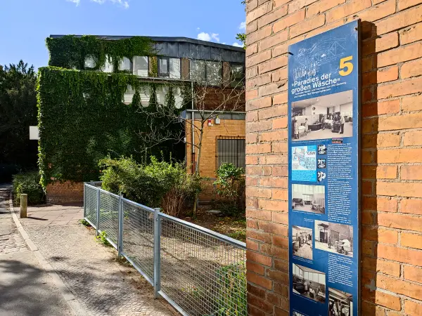 202310080-40 - Waschhaus in Siemensstadt, Berlin, Deutschland