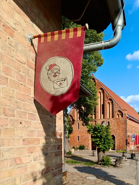 202506110-39 - Weihnachtshaus in Himmelpfort, Ruppiner Seenland, Brandenburg, Deutschland