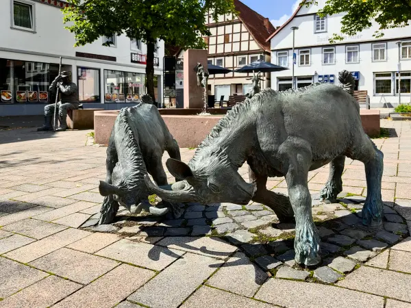 202308150-15 - Ziegenbrunnen in Lügde, Weserbergland, Nordrhein-Westfalen, Deutschland