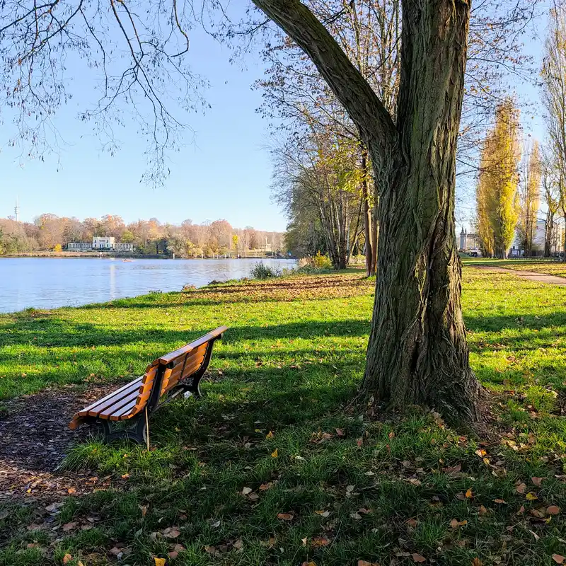 Uferweg am Jungfernsee