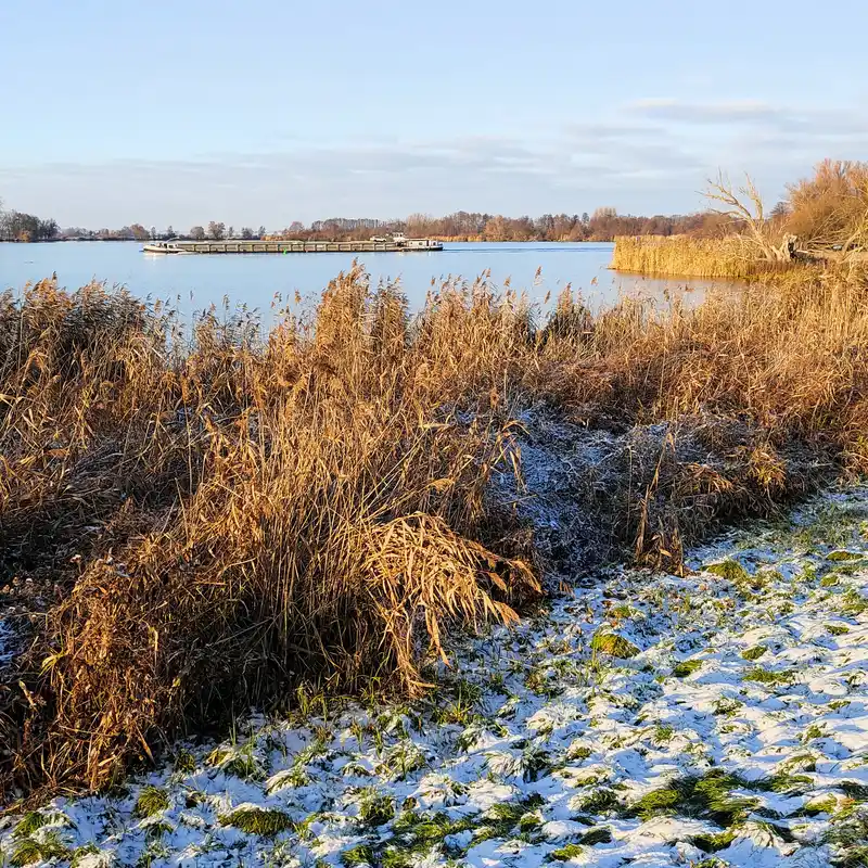 Winterwanderung auf den Götzer Berg, zu den Deetzer Erdlöchern und an das Havelufer